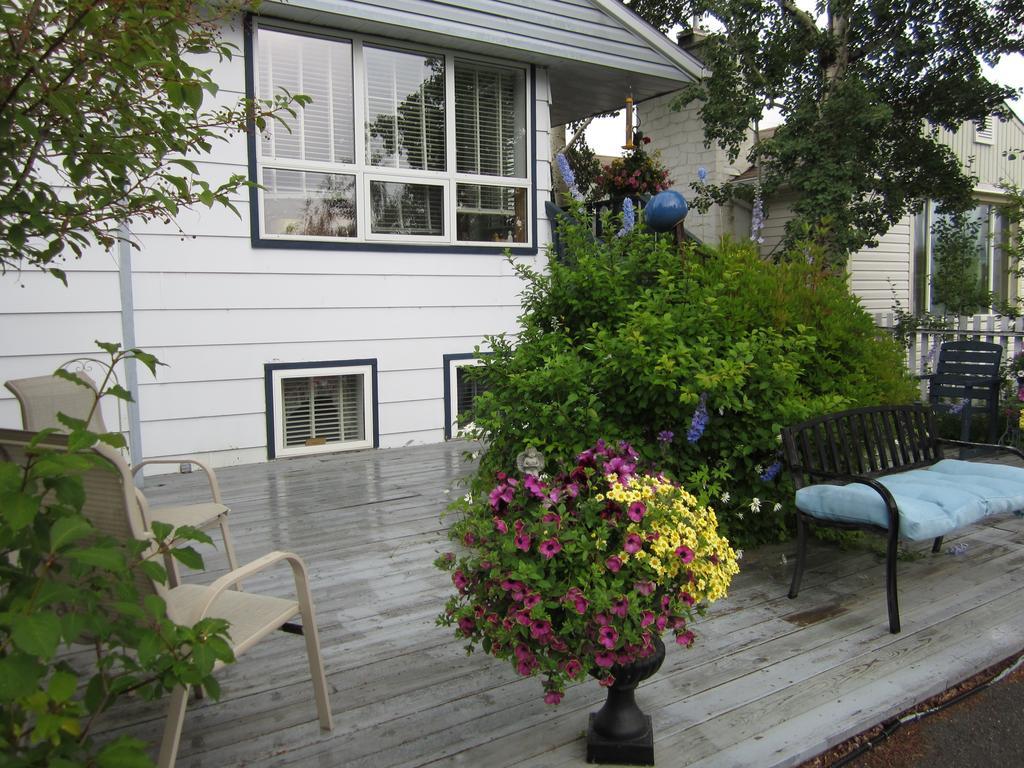Casey'S Bed & Breakfast Whitehorse Kamer foto