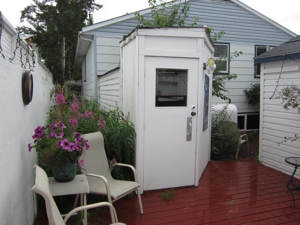 Casey'S Bed & Breakfast Whitehorse Kamer foto